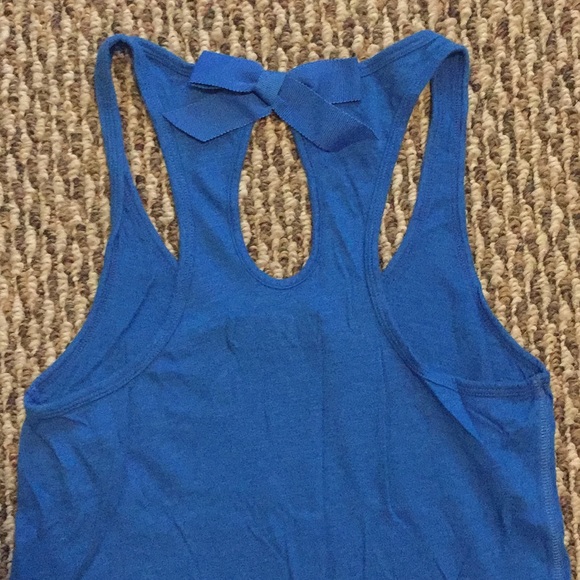 Abercrombie & Fitch Set of 3 Tank Tops Y2K - Picture 6 of 6